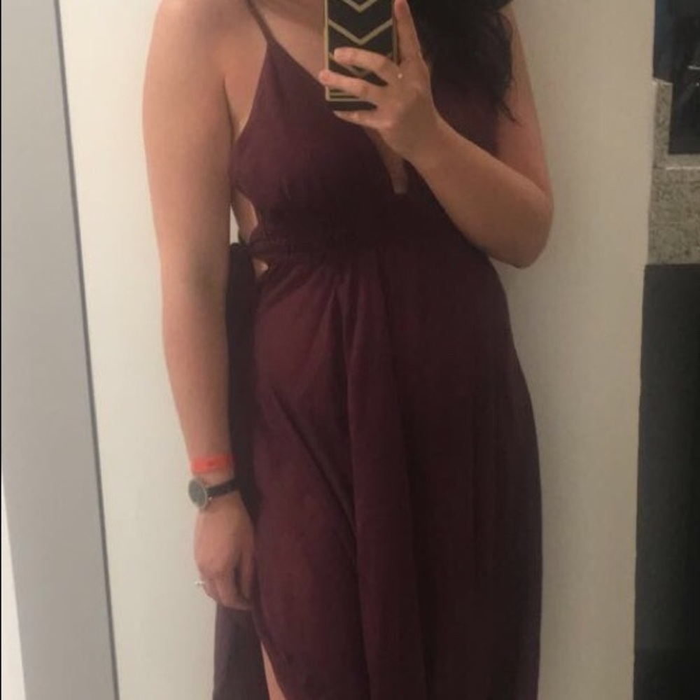 Low cut lightweight dress